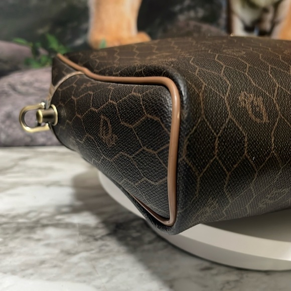 Christian Dior Vintage Honeycomb Clutch/Cosmetic Bag With Crossbody Strap. - Picture 13 of 17